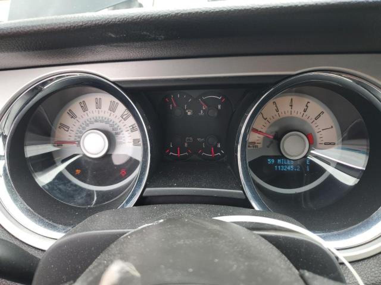 1ZVBP8AM1B5125211 2011 Ford Mustang