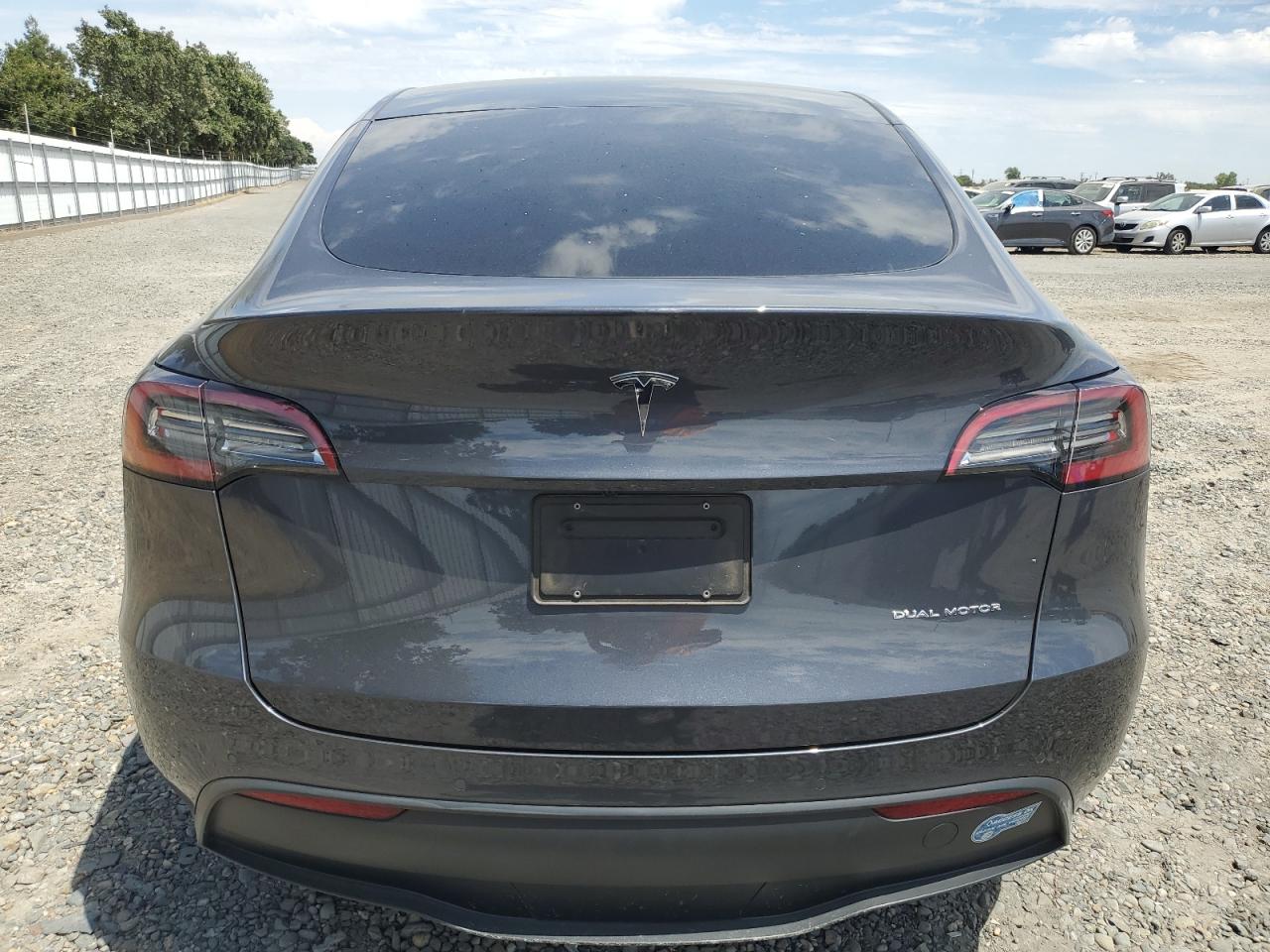 5YJYGDEEXMF208498 2021 Tesla Model Y