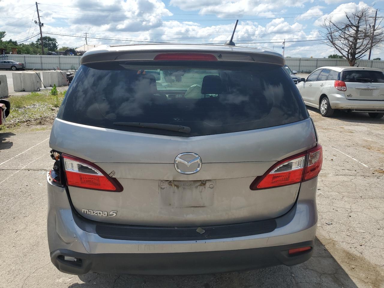 JM1CW2DL3C0103915 2012 Mazda 5