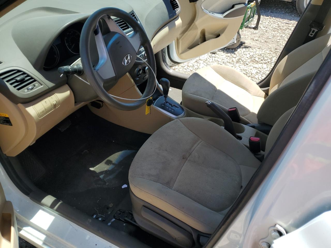 KMHCT4AEXDU388984 2013 Hyundai Accent Gls