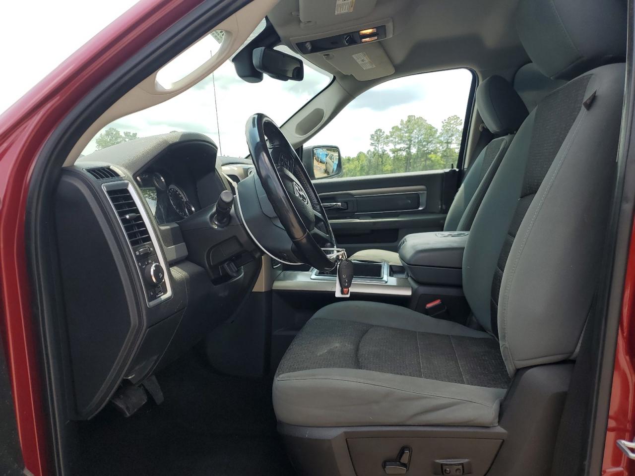 1C6RR7GT6ES144192 2014 Ram 1500 Slt