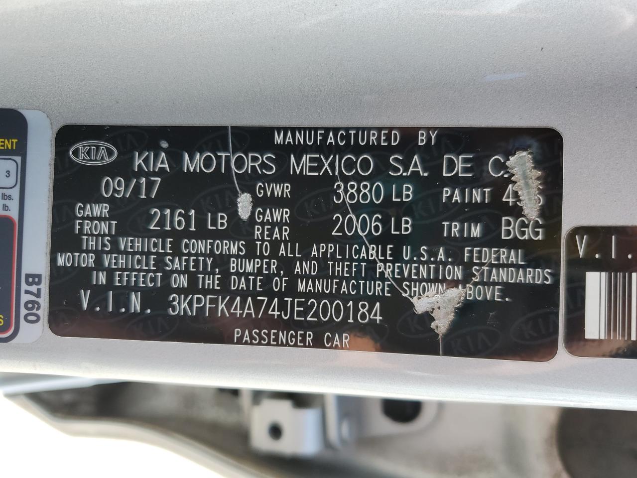 3KPFK4A74JE200184 2018 Kia Forte Lx