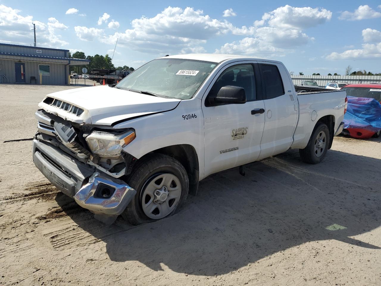 5TFRM5F10HX120179 2017 Toyota Tundra Double Cab Sr/Sr5