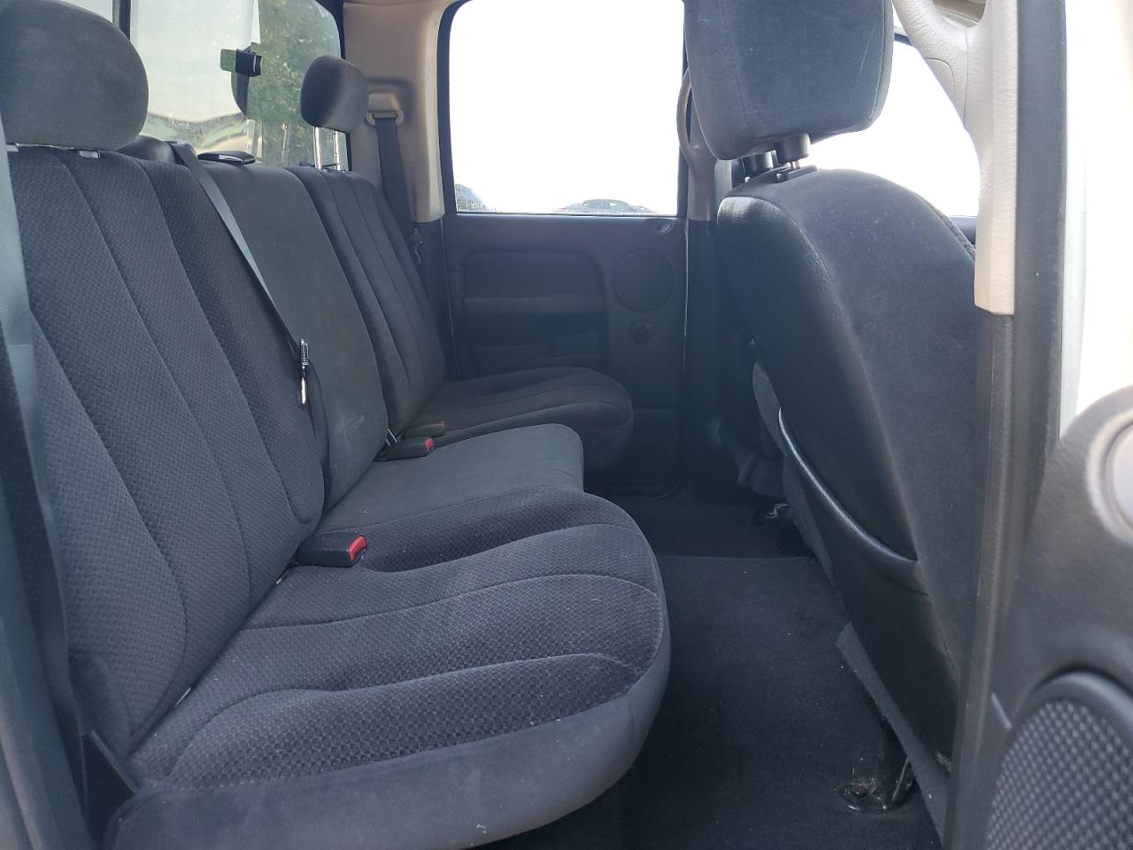 1D7HA18N15J605139 2005 Dodge Ram 1500 St