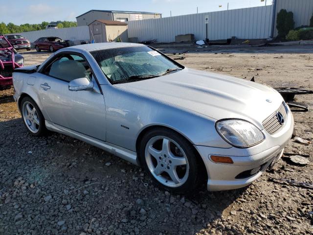 2002 Mercedes-Benz Slk 320 VIN: WDBKK65F82F239555 Lot: 56152504