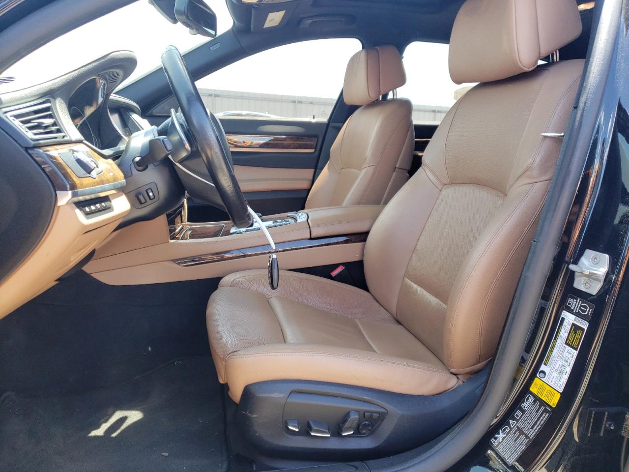 WBAYF4C5XFD873933 2015 BMW 740 Lxi