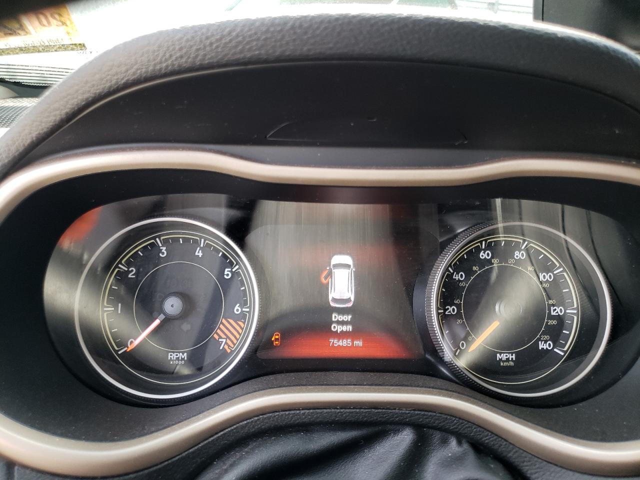 1C4PJMDB6FW735280 2015 Jeep Cherokee Limited