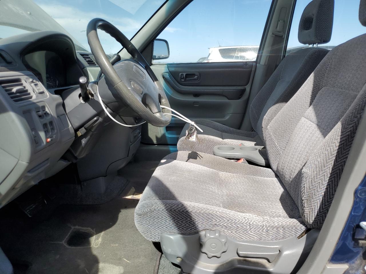 JHLRD1845VC061460 1997 Honda Cr-V Lx