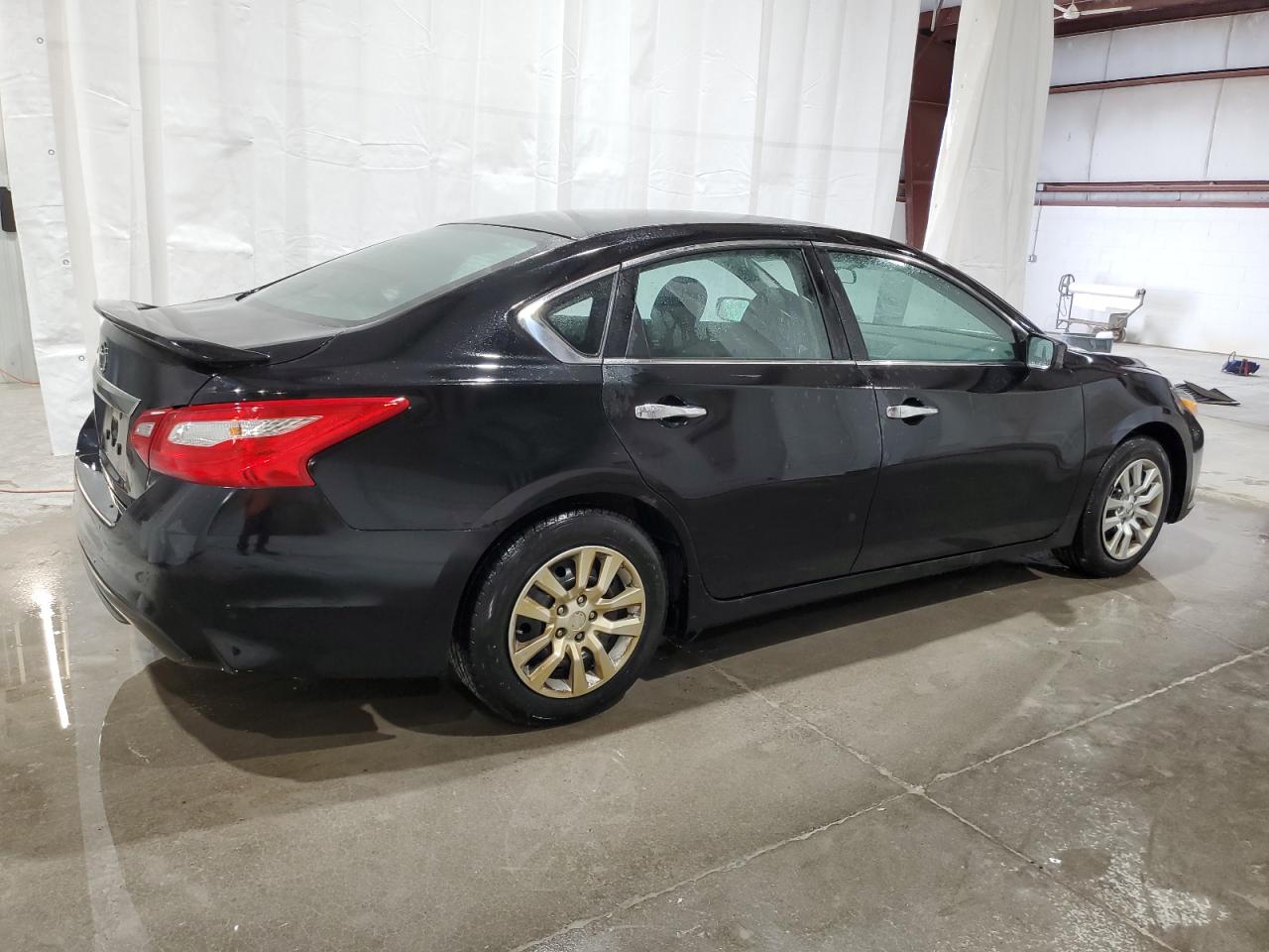 2016 Nissan Altima 2.5 vin: 1N4AL3AP5GN366287