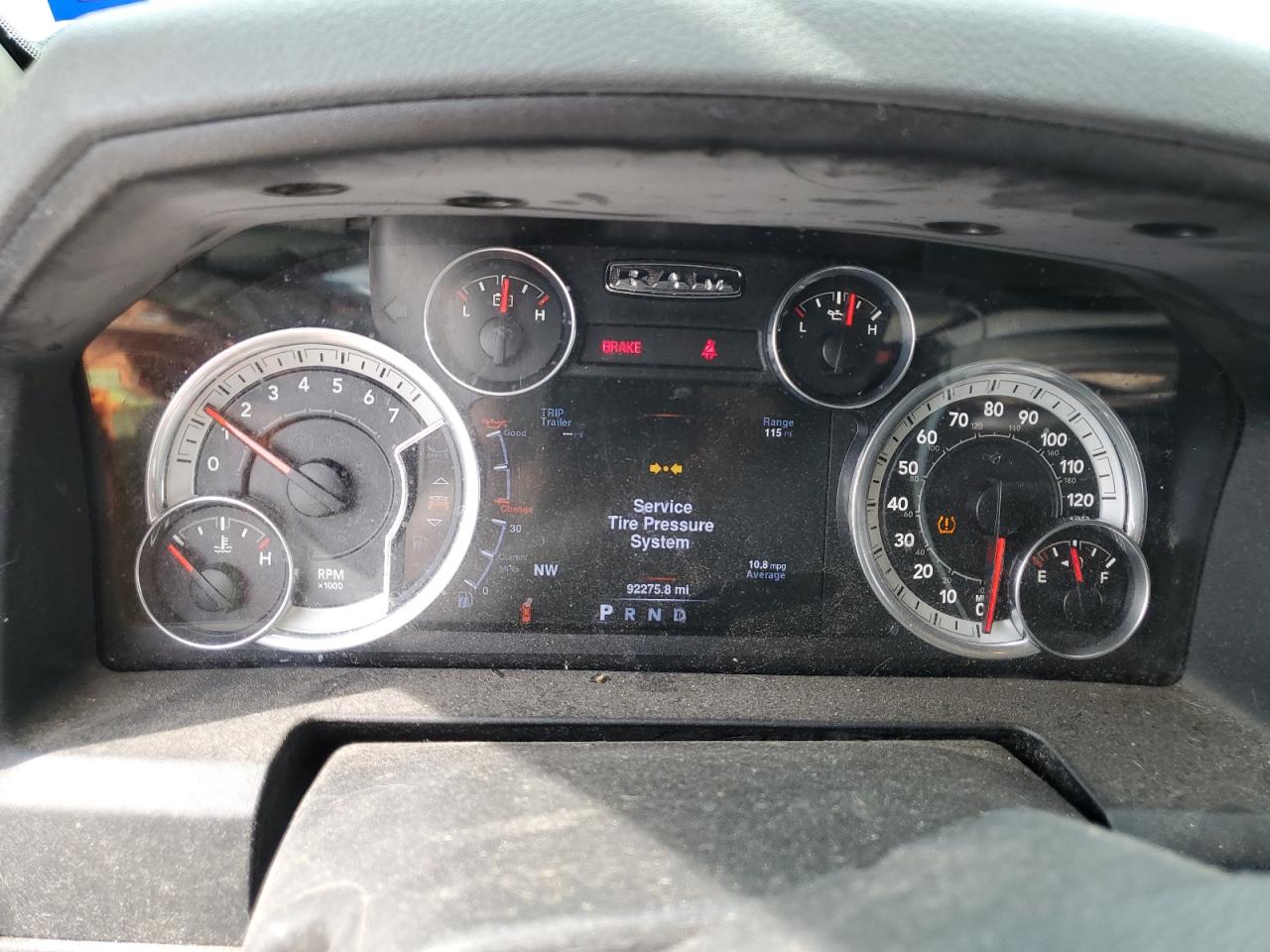 1C6RR6GG5GS136391 2016 Ram 1500 Slt