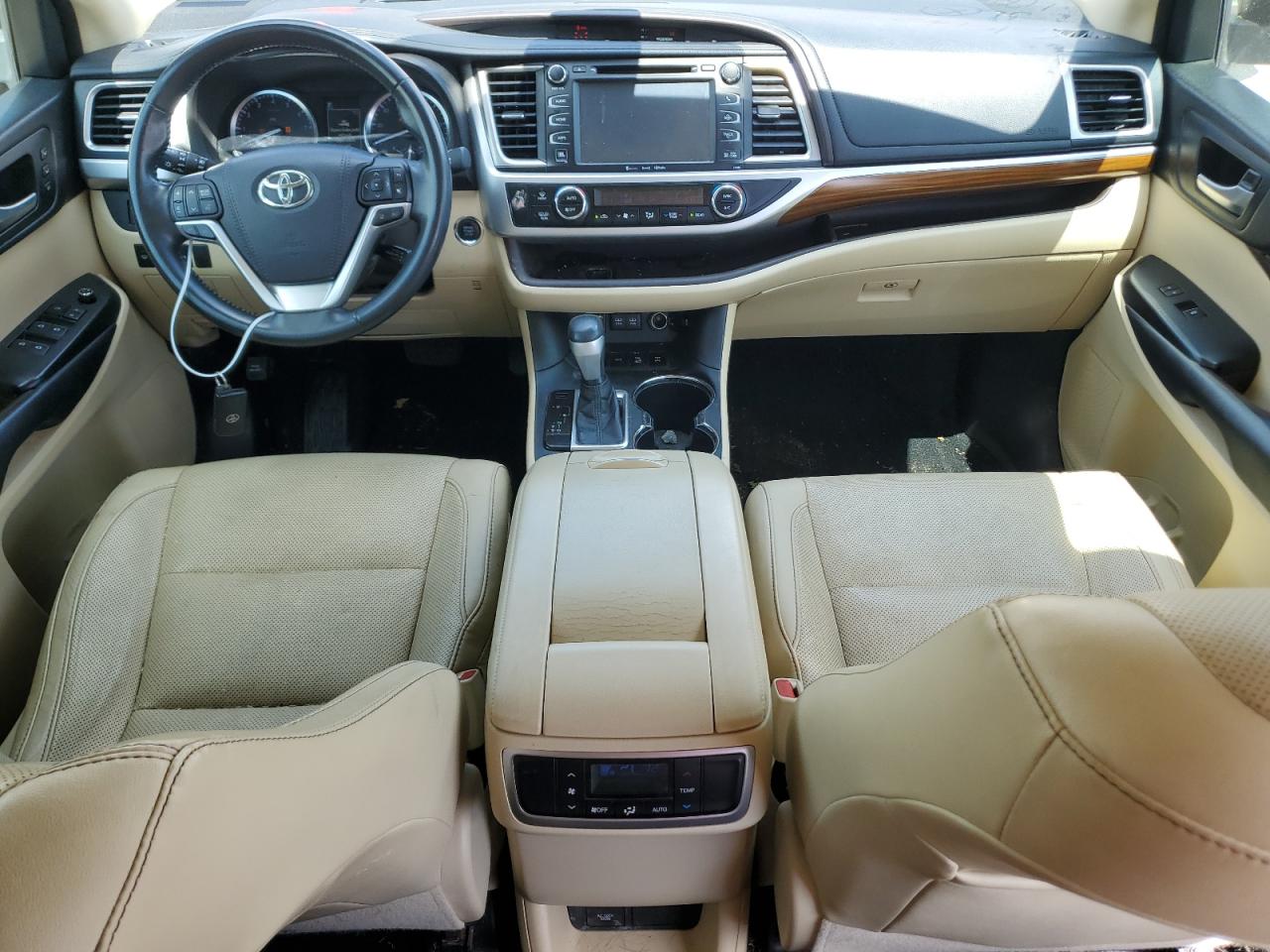 5TDDZRFH5JS486523 2018 Toyota Highlander Limited