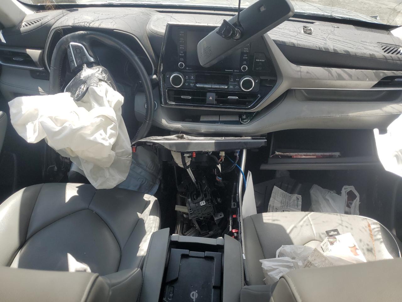 5TDHBRCH3MS047934 2021 Toyota Highlander Hybrid Xle