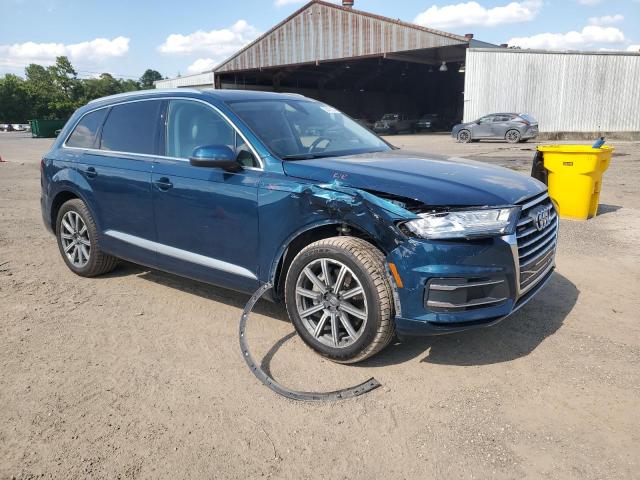 VIN WA1LHAF75KD025286 2019 Audi Q7, Premium Plus no.4