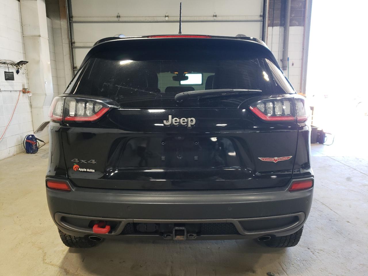 1C4PJMBX8KD468566 2019 Jeep Cherokee Trailhawk