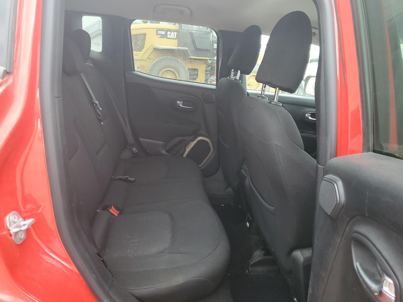 ZACCJABT9FPB37075 2015 Jeep Renegade Latitude