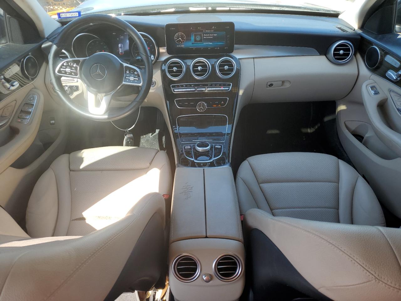 WDDWF8DB2KR484647 2019 Mercedes-Benz C 300