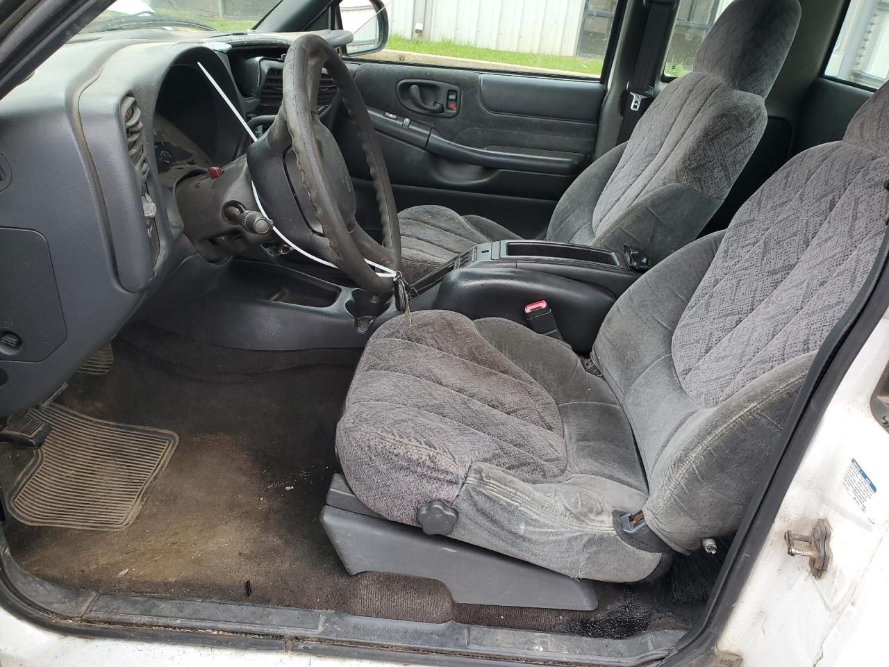 1GTCS19W318233958 2001 GMC Sonoma