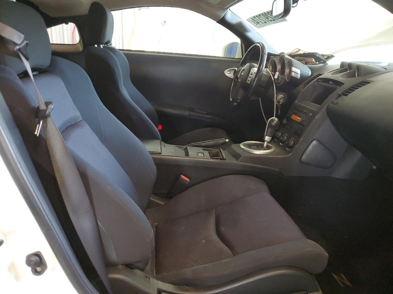 JN1AZ34D24M103821 2004 Nissan 350Z Coupe