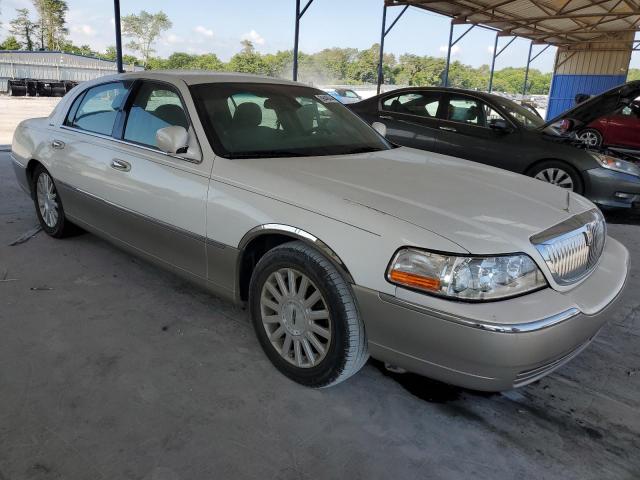 1LNHM82W93Y640717 | 2003 Lincoln town car signature