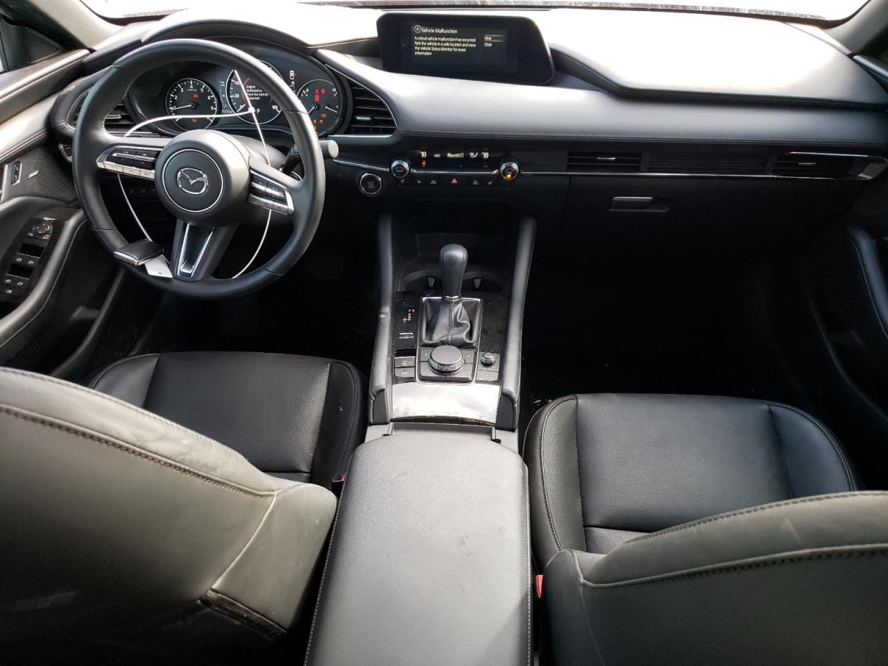 JM1BPBNY8N1516719 2022 Mazda 3 Premium Plus