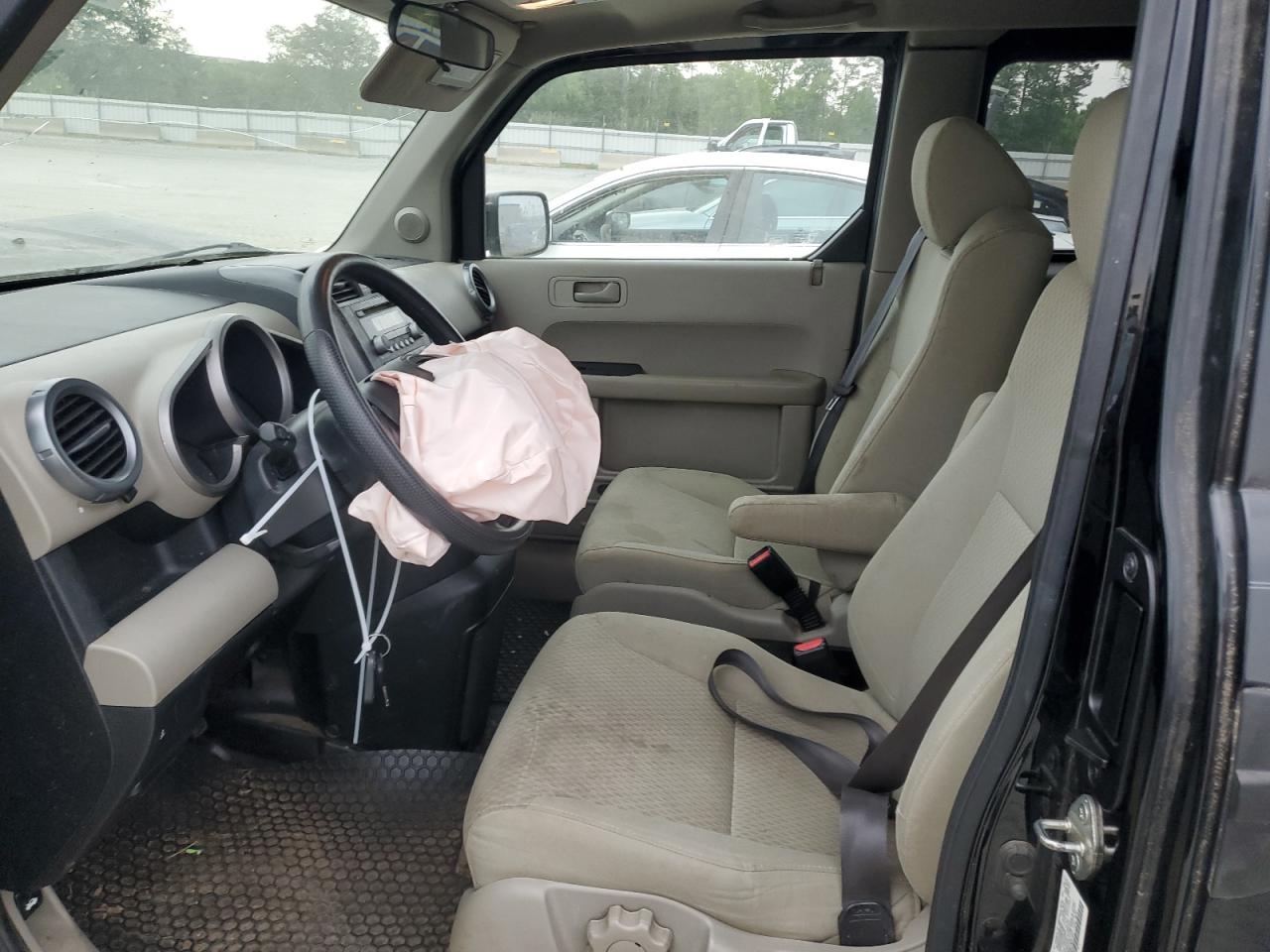 5J6YH2H78BL004107 2011 Honda Element Ex