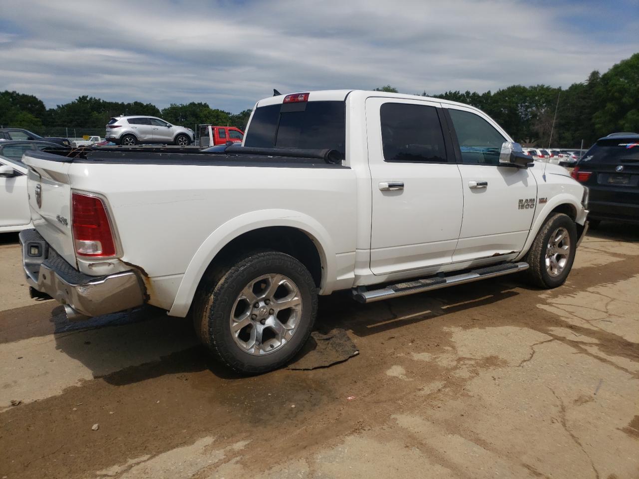 1C6RR7NT3DS630461 2013 Ram 1500 Laramie