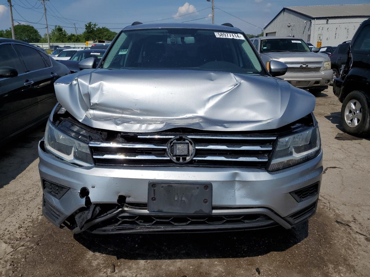 2019 Volkswagen Tiguan S vin: 3VV0B7AX2KM143984