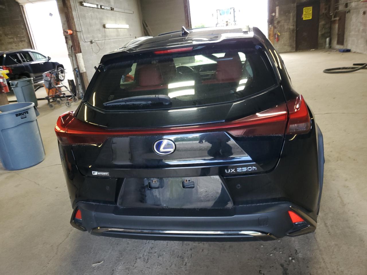 JTHU9JBH1K2007335 2019 Lexus Ux 250H