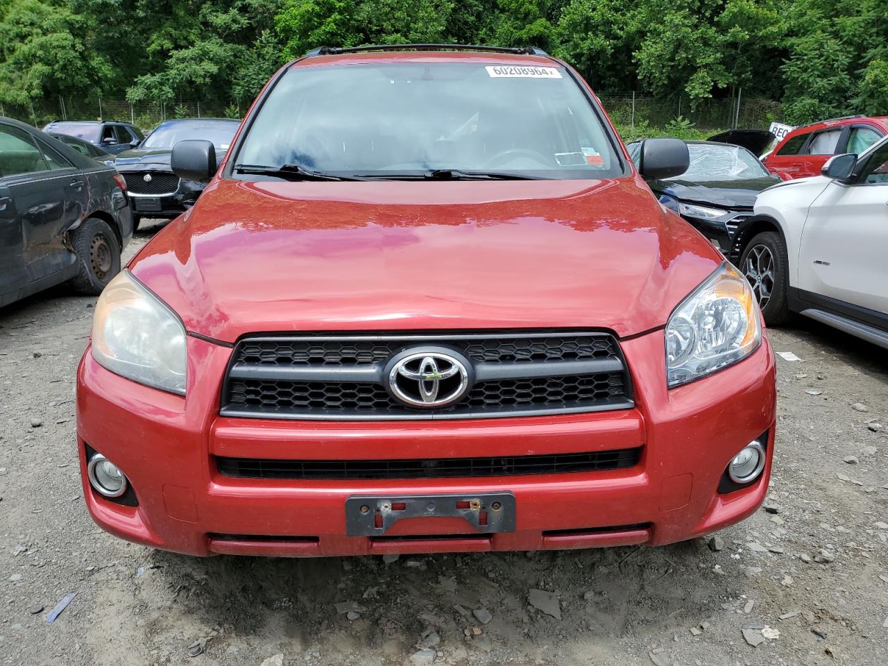 2T3RF4DVXAW043812 2010 Toyota Rav4 Sport