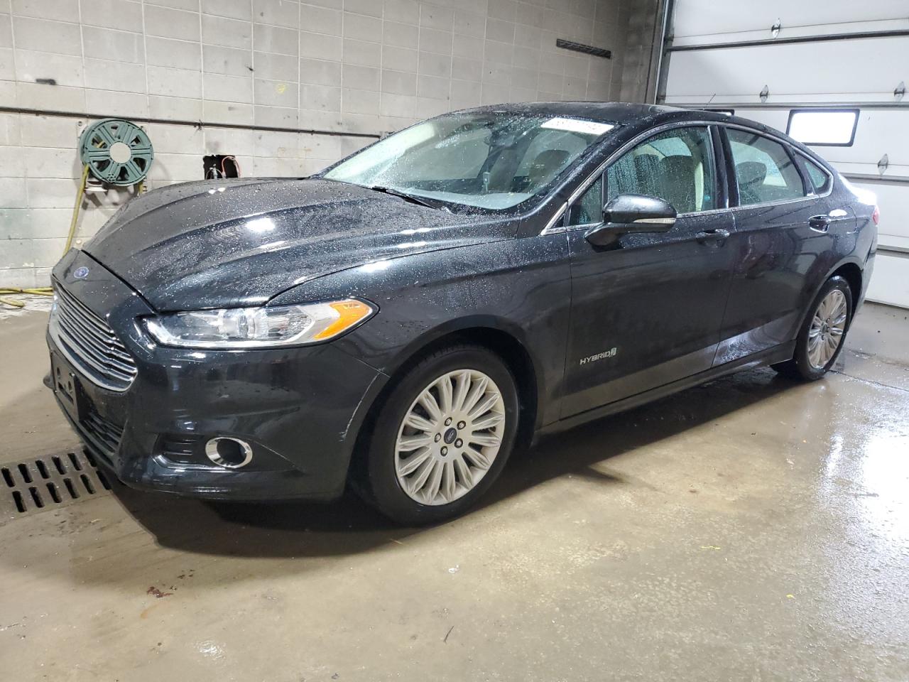 3FA6P0LU6ER217246 2014 Ford Fusion Se Hybrid