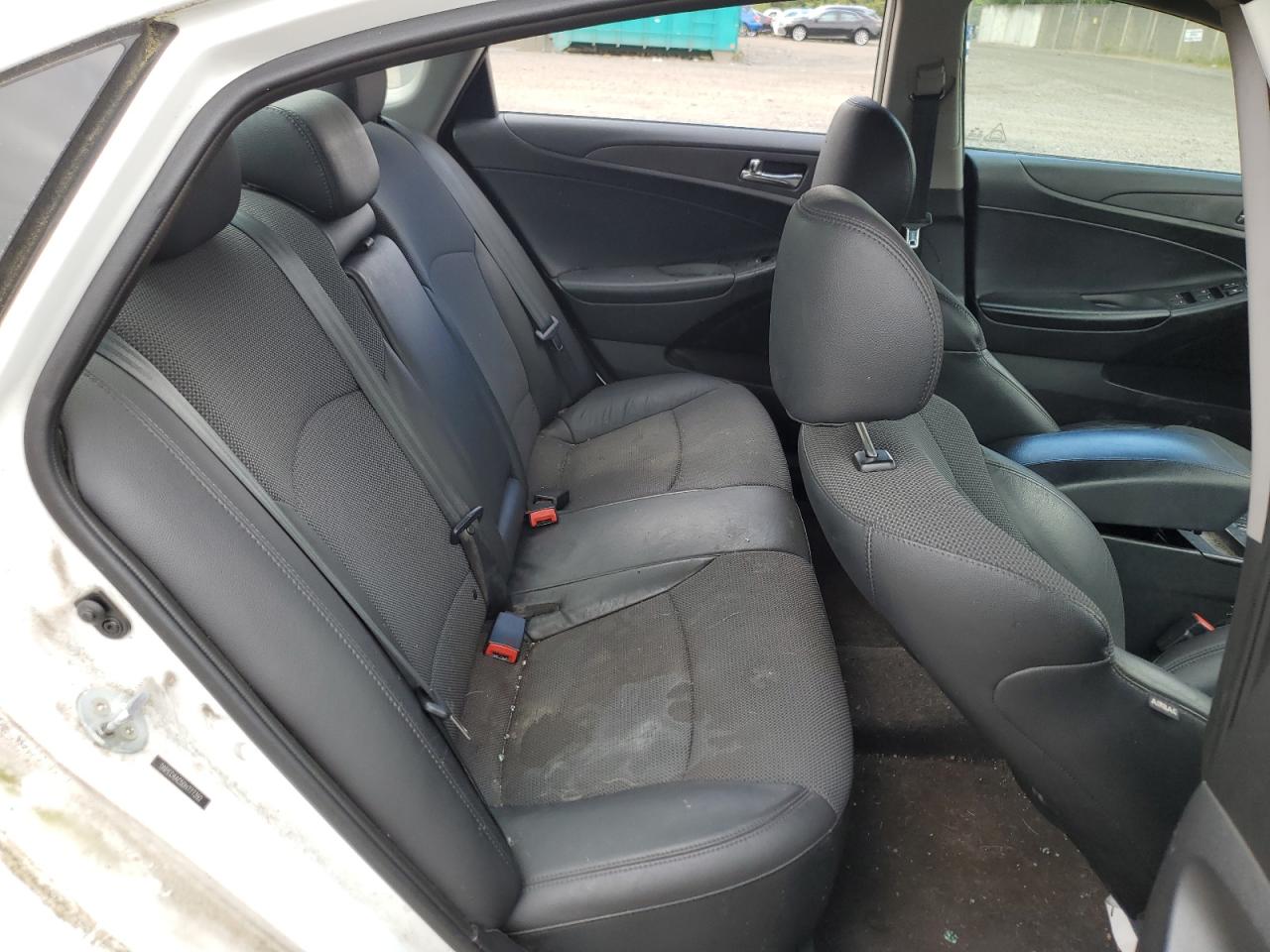 5NPEC4AC5DH777392 2013 Hyundai Sonata Se