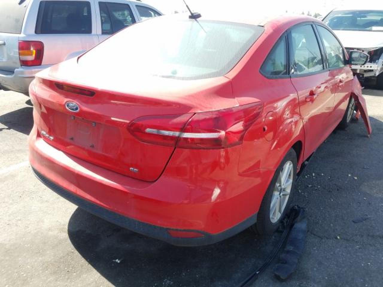 2017 Ford Focus Se vin: 1FADP3F23HL271500