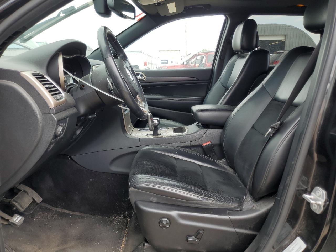 1C4RJFAG2FC724752 2015 Jeep Grand Cherokee Laredo