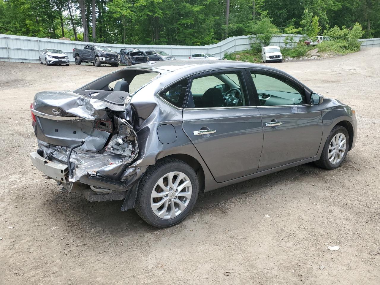 2019 Nissan Sentra S vin: 3N1AB7AP0KY440878