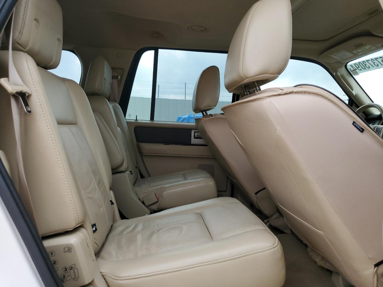 1FMJU1H59BEF56033 2011 Ford Expedition Xlt