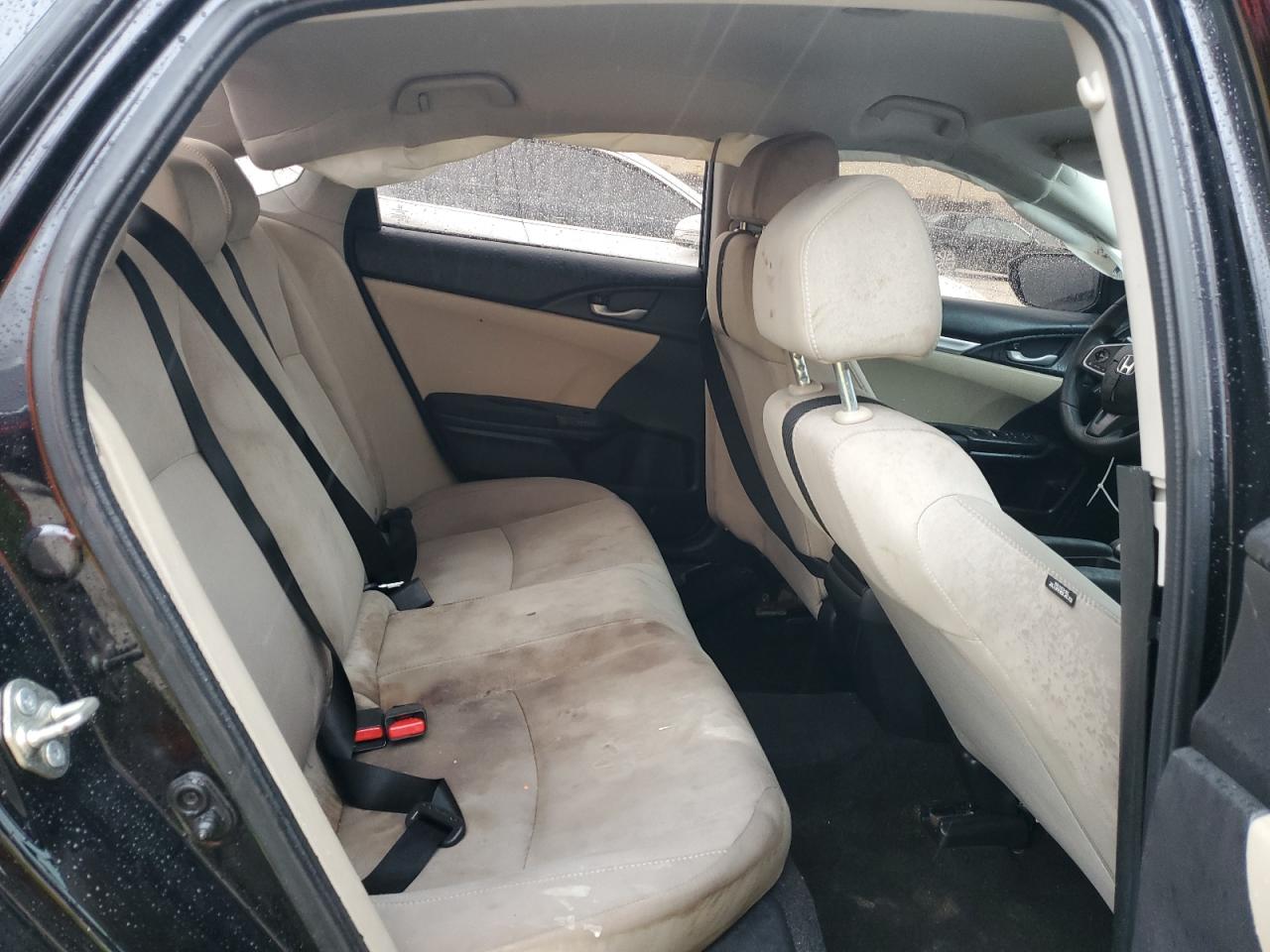 Honda Civic lx 2016