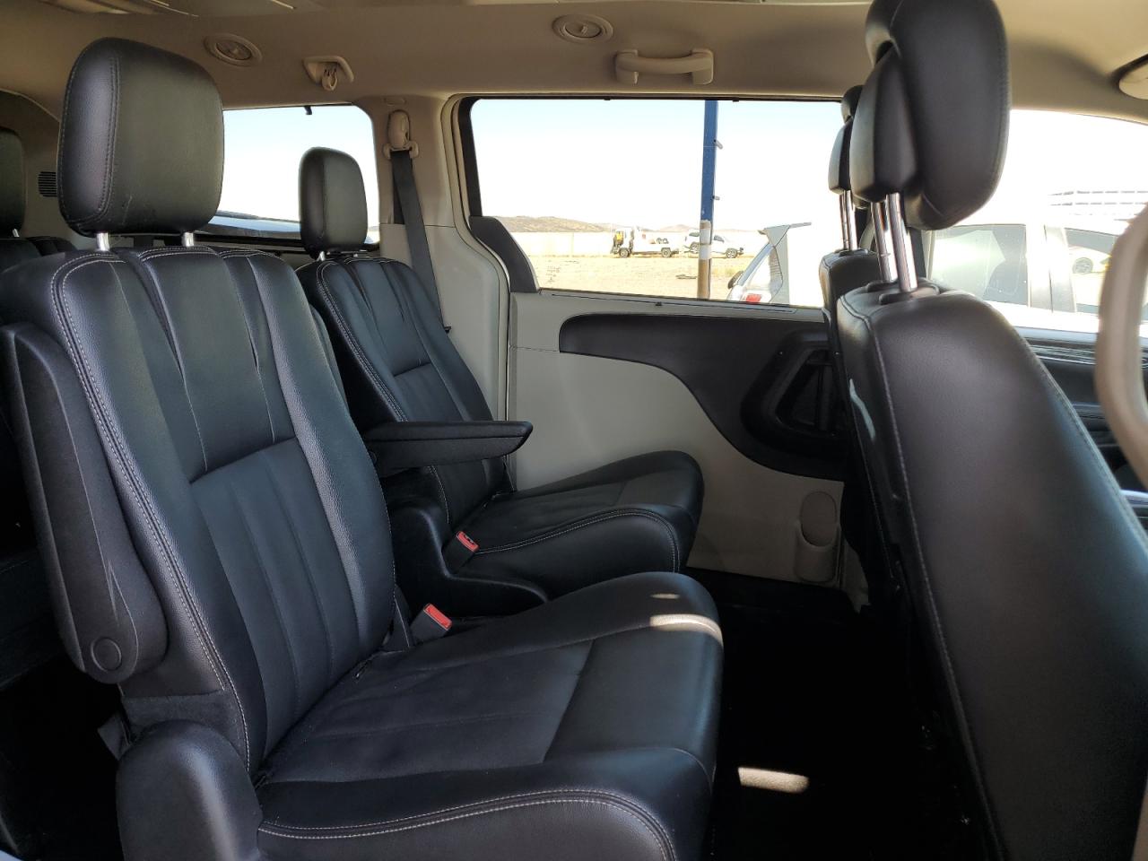 2C4RC1BG9FR515219 2015 Chrysler Town & Country Touring