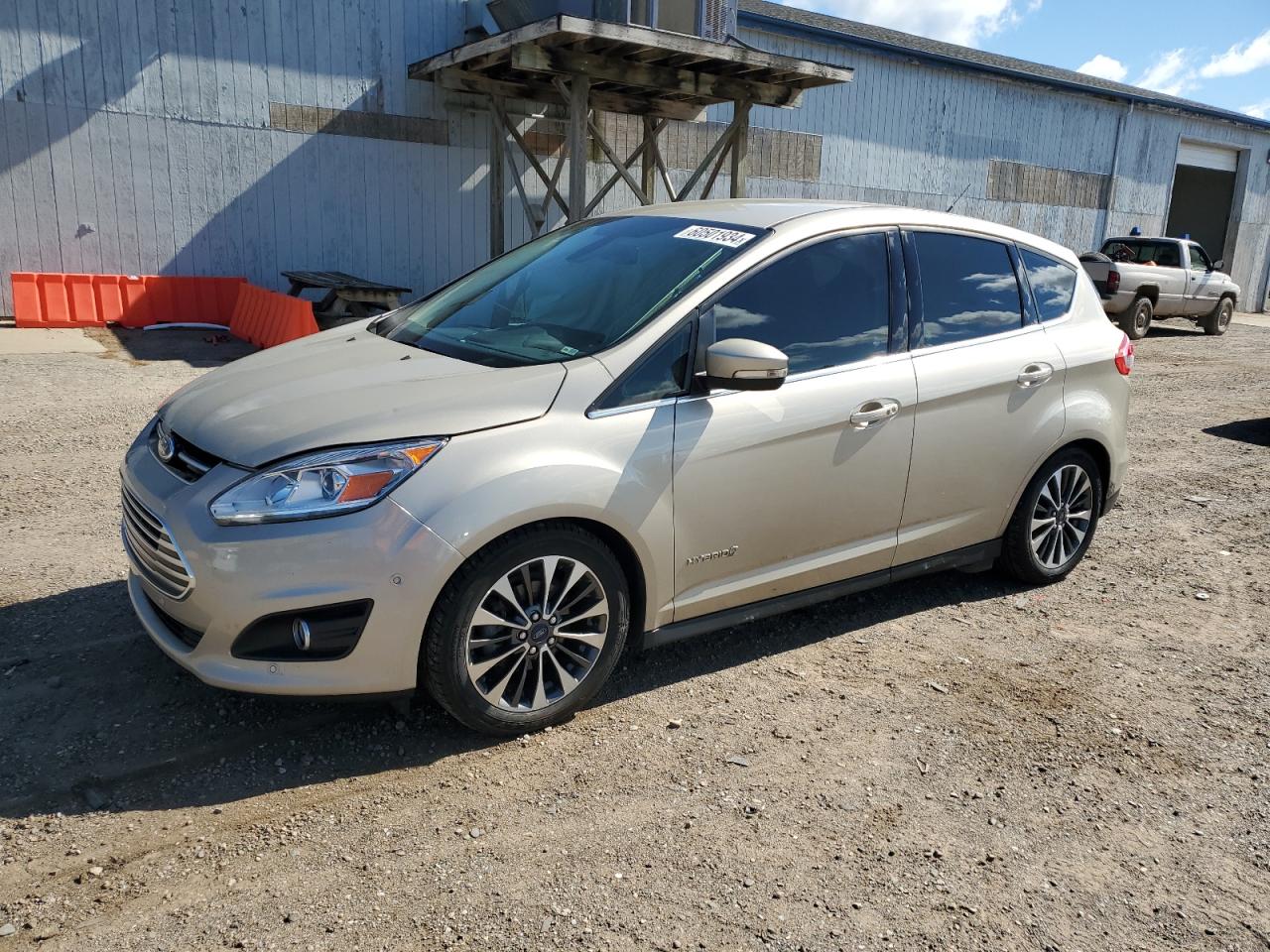 1FADP5DU6HL100112 FORD C-MAX TITA 2017