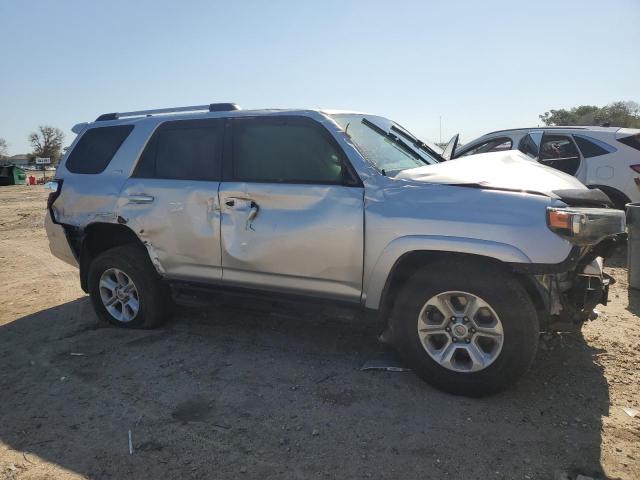 2020 Toyota 4Runner Sr5/Sr5 Premium VIN: JTEBU5JR8L5790402 Lot: 57596584