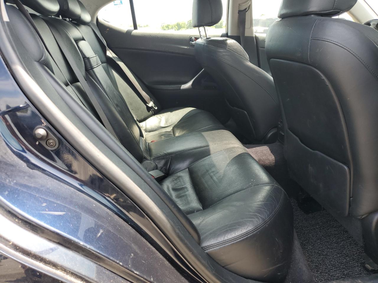 JTHCK262X62001132 2006 Lexus Is 250