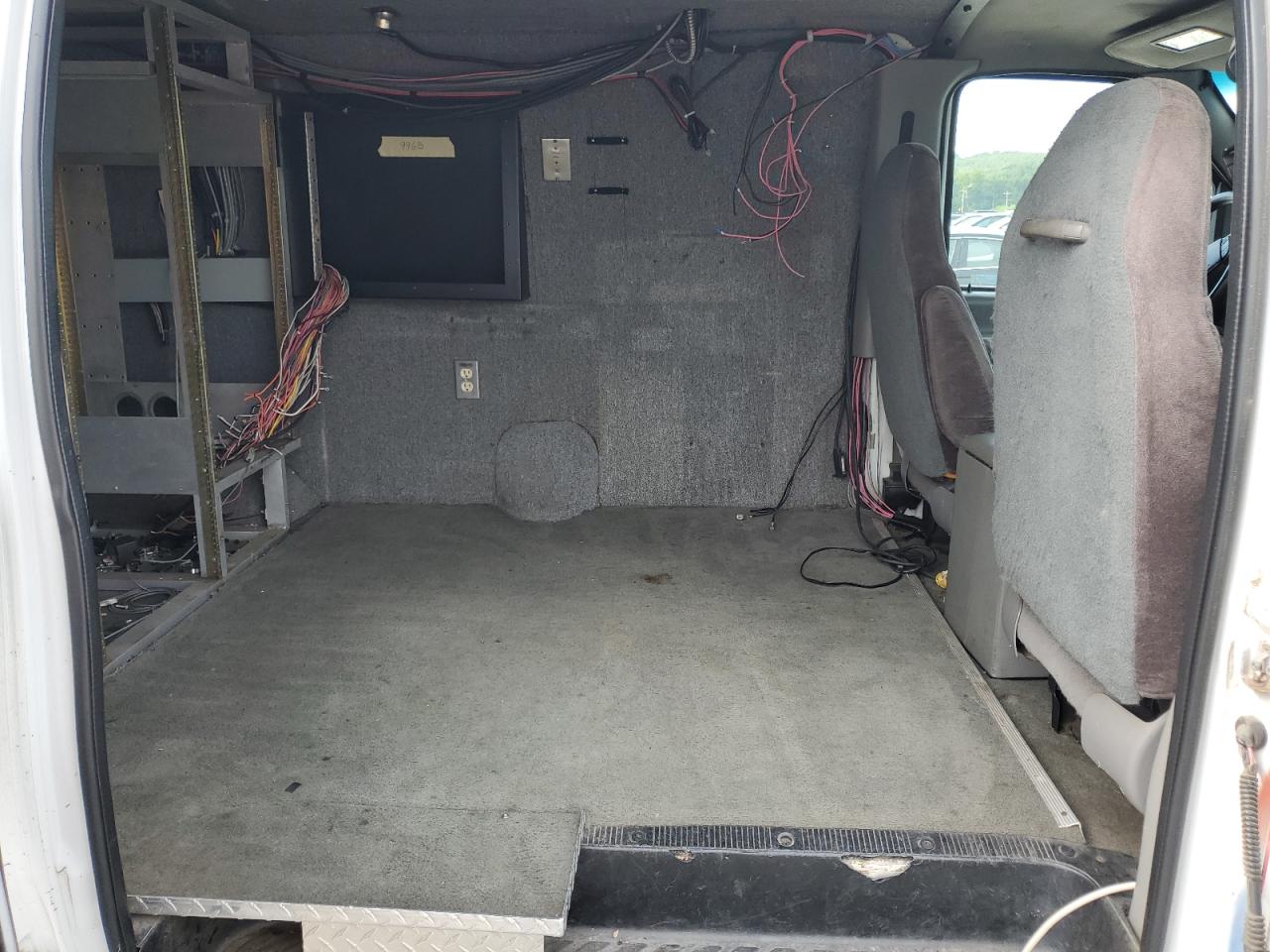 1FTSS34S6WHA63338 1998 Ford Econoline E350 Super Duty Van