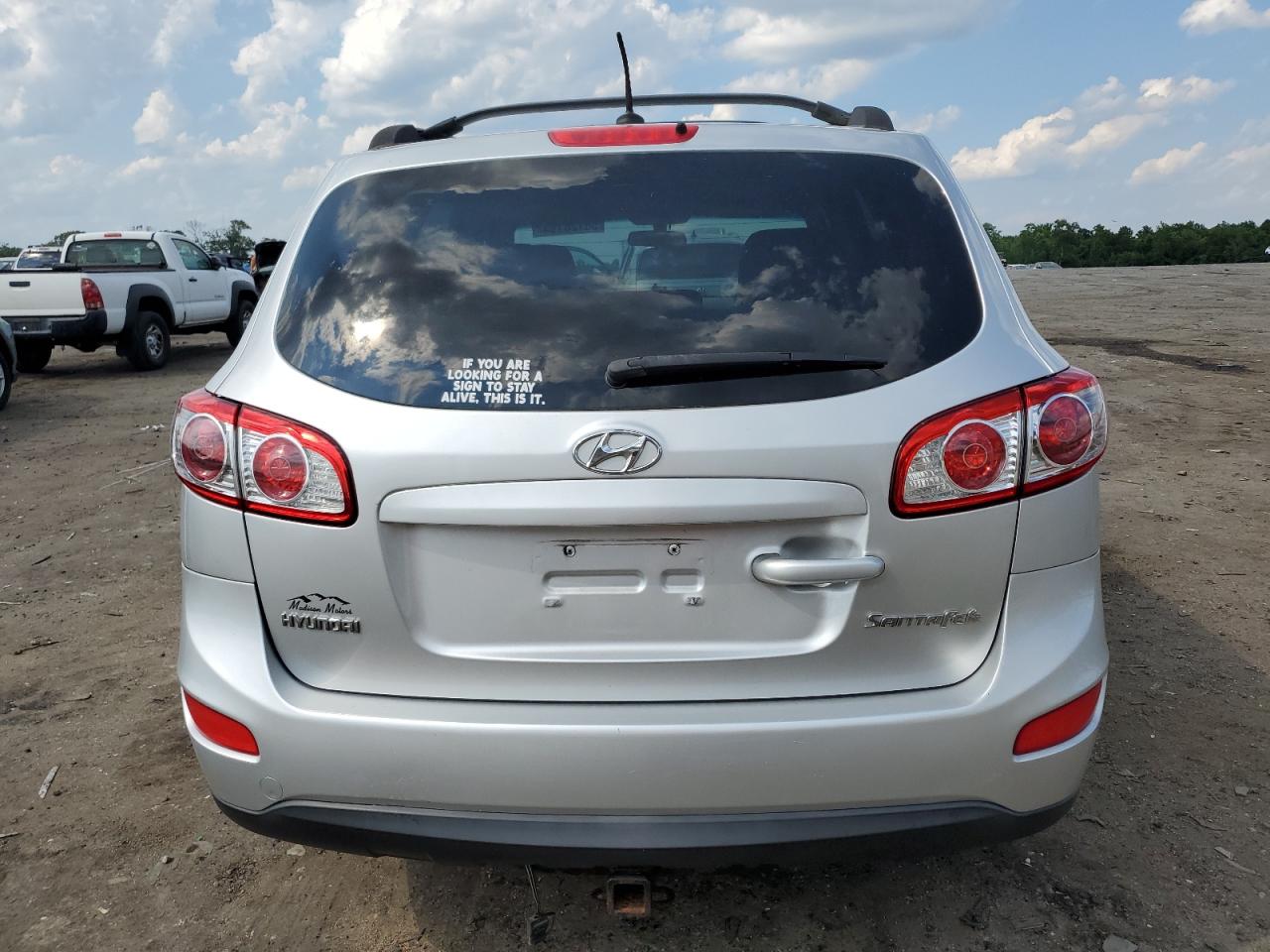 5XYZG3AB4BG032497 2011 Hyundai Santa Fe Gls