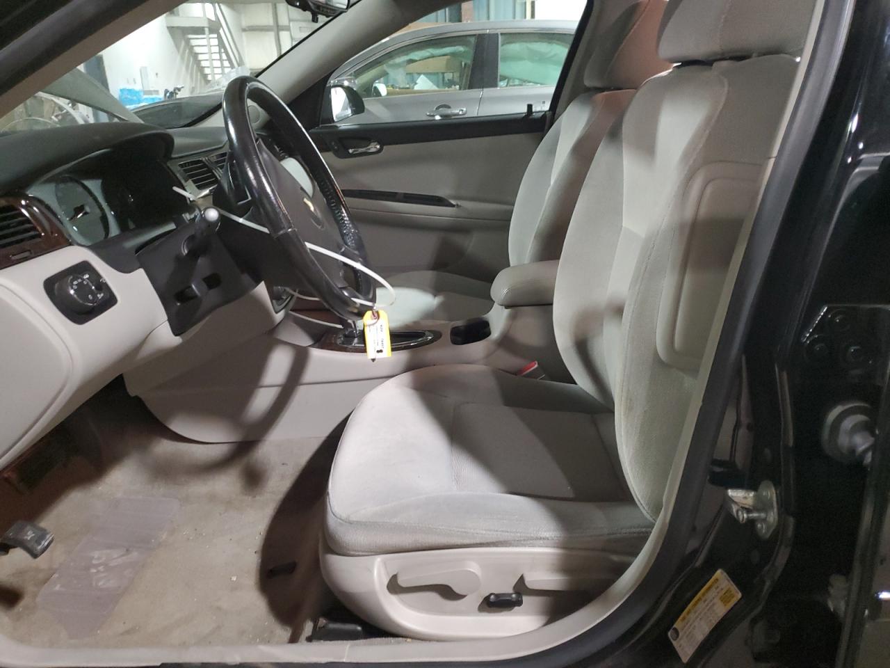 2G1WB5E33E1181281 2014 Chevrolet Impala Limited Lt