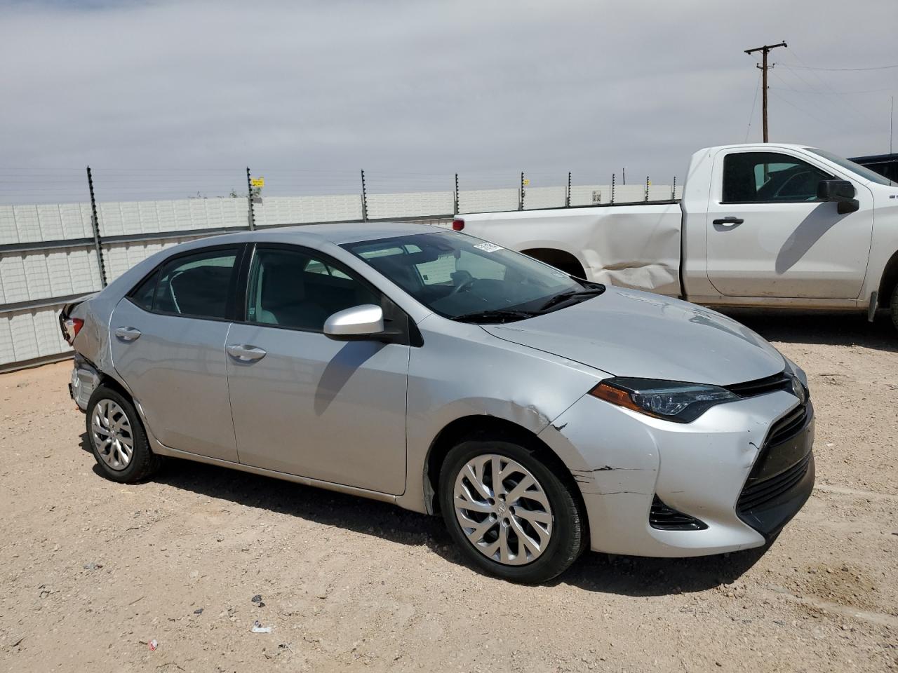 5YFBURHE8HP711836 2017 Toyota Corolla L