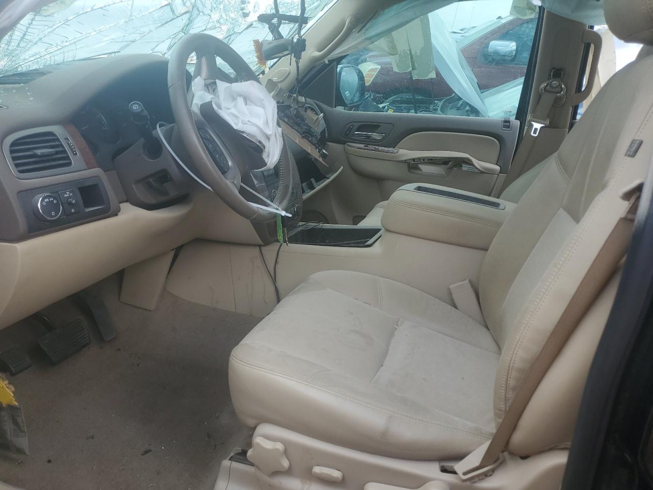 1GNSCBE07DR355258 2013 Chevrolet Tahoe C1500 Lt