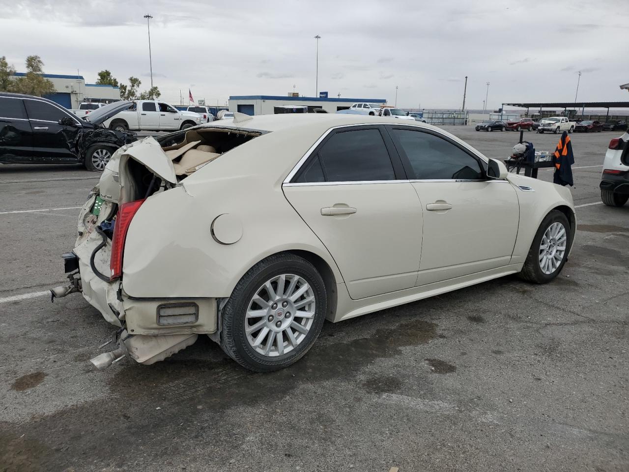 CADILLAC CTS LUXURY COLLECTION