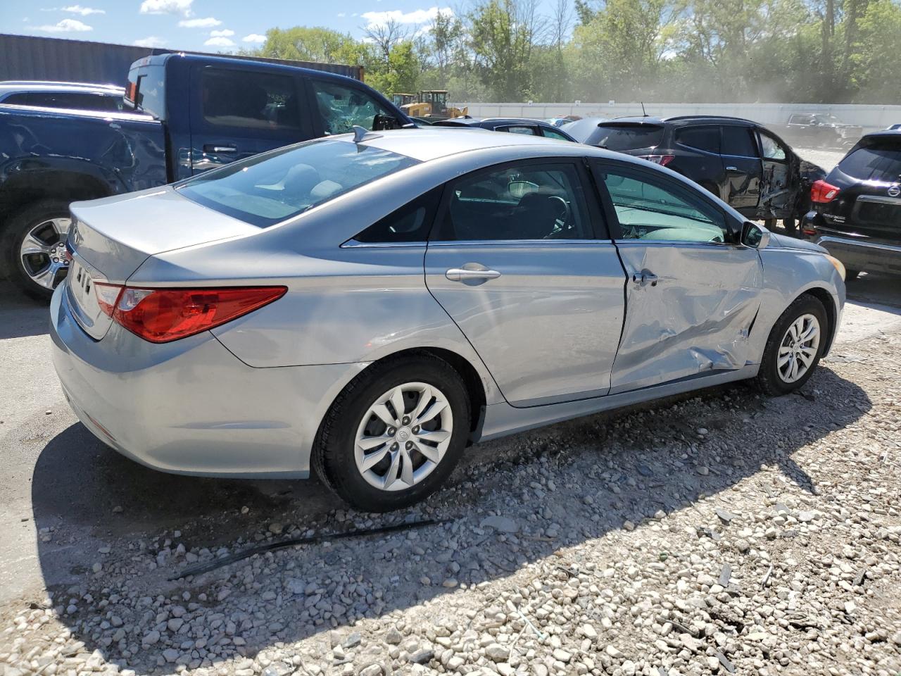 5NPEB4AC4BH203656 2011 Hyundai Sonata Gls