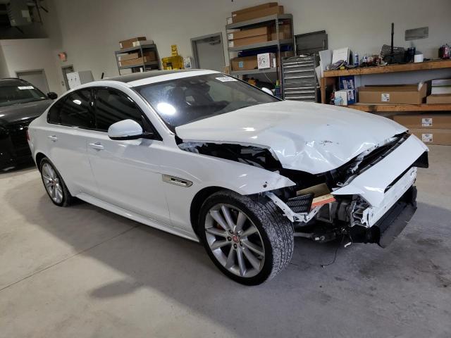 VIN SAJBL4BV7GCY11479 2016 Jaguar XF, R - Sport no.4