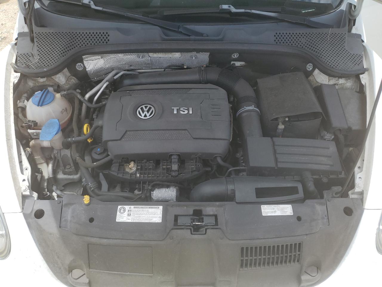 3VWF17AT1EM640745 2014 Volkswagen Beetle