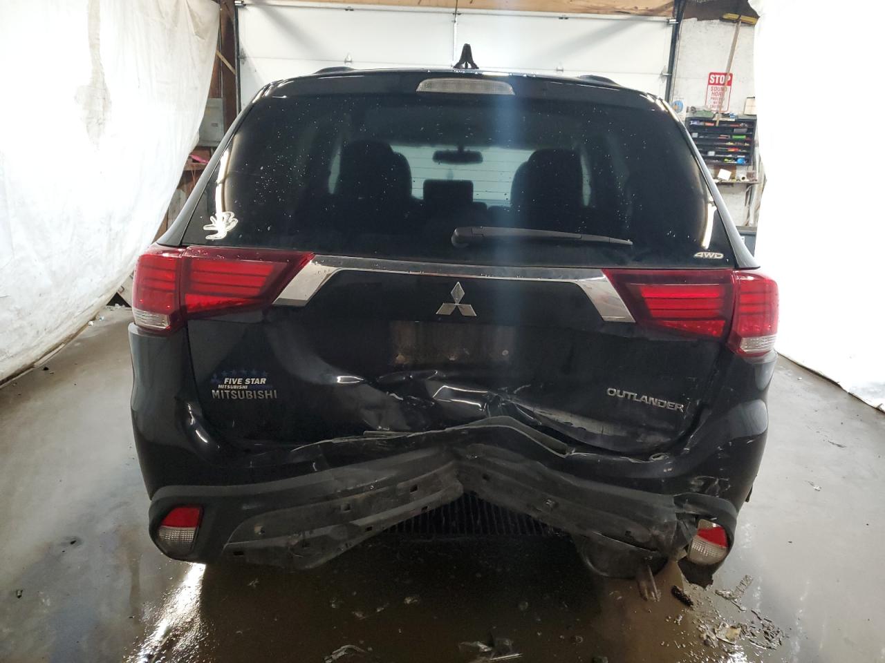 JA4AZ3A3XKZ051843 2019 Mitsubishi Outlander Se